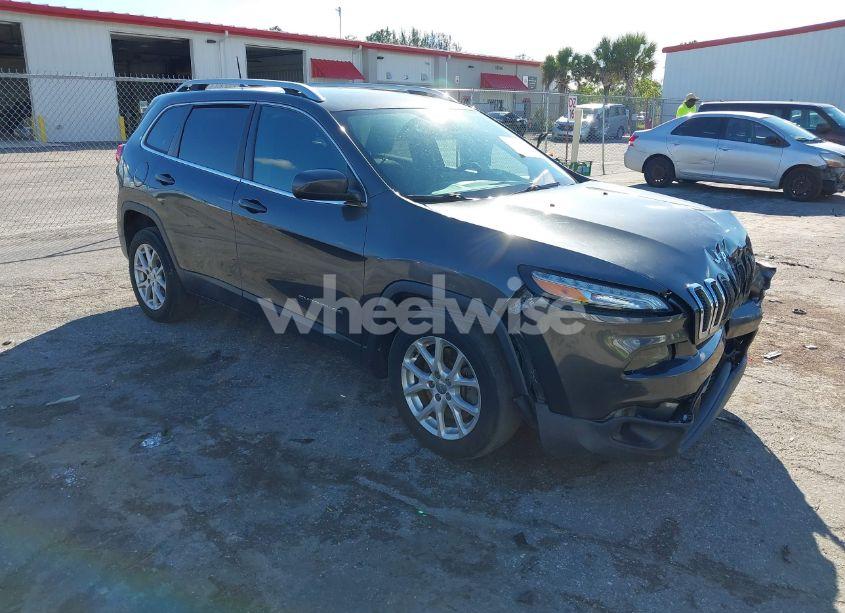 2016 Jeep Cherokee LATITUDE (VIN 1C4PJLCSXGW363598) main photo