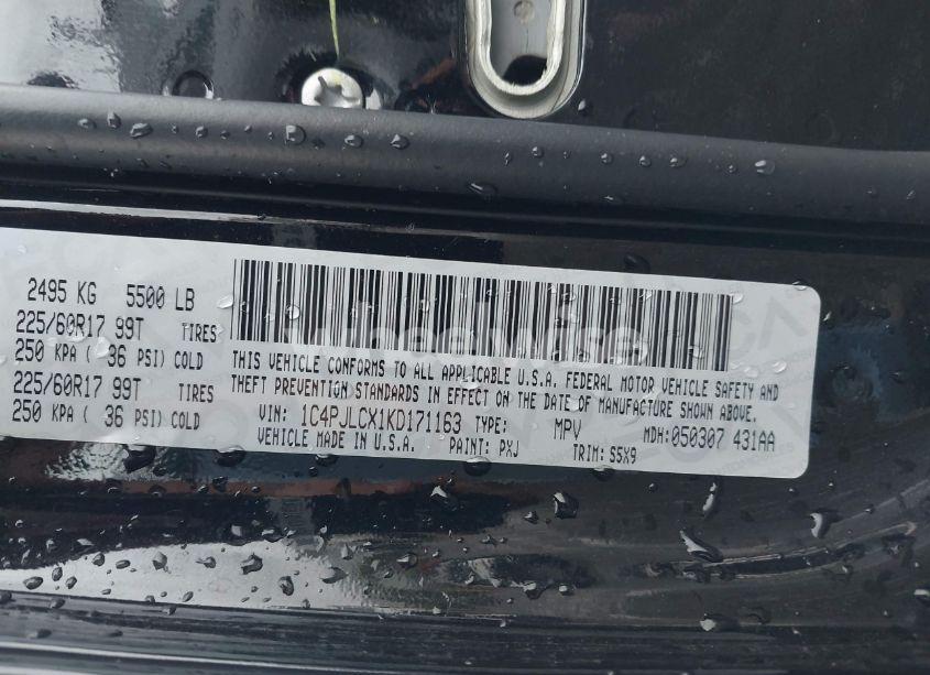 Photo 9 of 2019 Jeep Cherokee LATITUDE FWD (VIN 1C4PJLCX1KD171163)