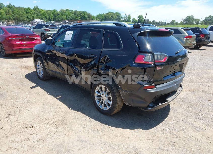 Photo 3 of 2020 Jeep Cherokee LATITUDE FWD (VIN 1C4PJLCX1LD522106)