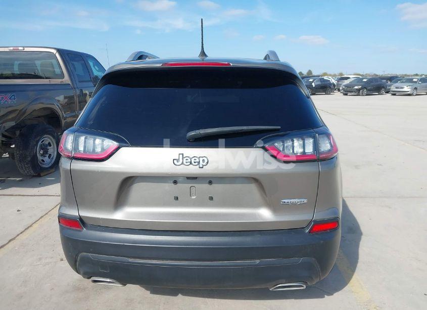 Photo 16 of 2019 Jeep Cherokee LATITUDE (VIN 1C4PJLCX2KD318901)