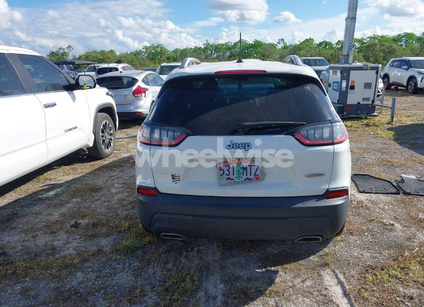 Photo 16 of 2019 Jeep Cherokee LATITUDE FWD (VIN 1C4PJLCX3KD242282)