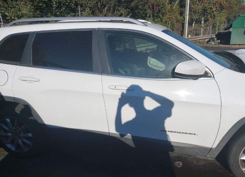 Photo 13 of 2014 Jeep Cherokee LIMITED (VIN 1C4PJLDB0EW113184)