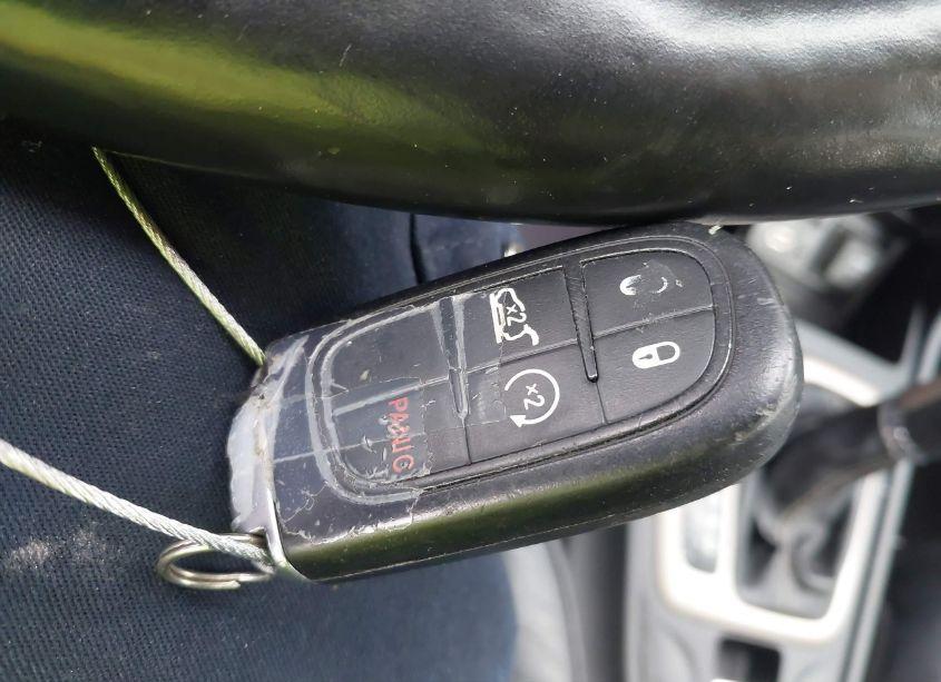 Photo 11 of 2014 Jeep Cherokee LIMITED (VIN 1C4PJLDB0EW205394)