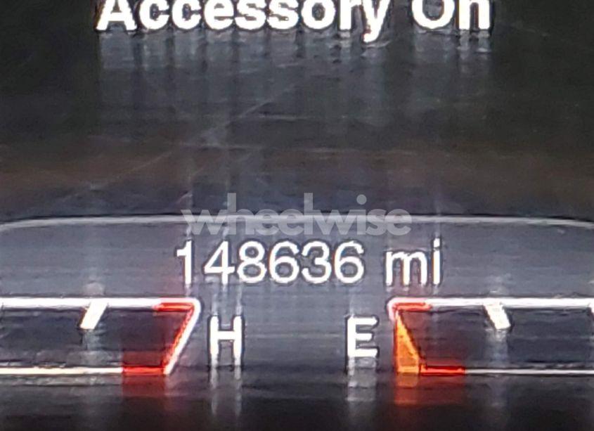 Photo 15 of 2015 Jeep Cherokee LIMITED (VIN 1C4PJLDB0FW516471)