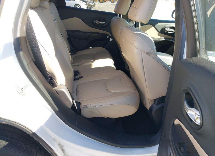 Photo 8 of 2016 Jeep Cherokee LIMITED (VIN 1C4PJLDB0GW273858)