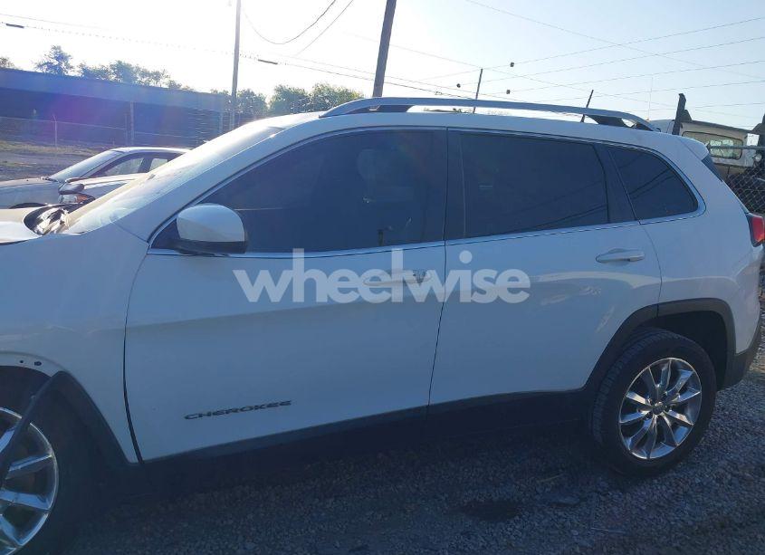 Photo 15 of 2017 Jeep Cherokee LIMITED FWD (VIN 1C4PJLDB0HW516571)