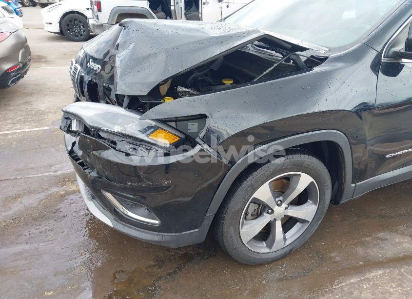 Photo 17 of 2020 Jeep Cherokee LIMITED FWD (VIN 1C4PJLDB0LD560770)