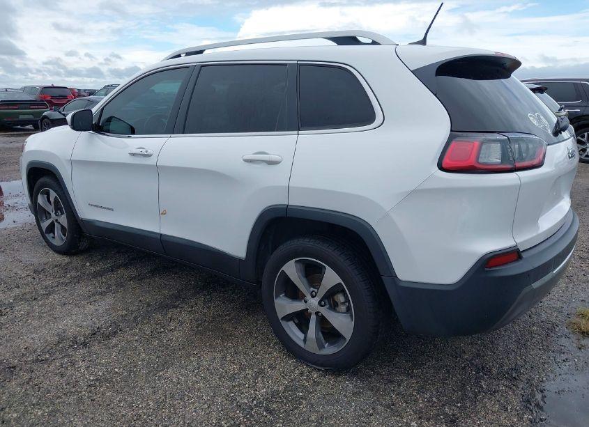 Photo 3 of 2020 Jeep Cherokee LIMITED FWD (VIN 1C4PJLDB0LD574006)