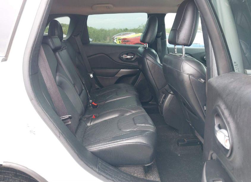 Photo 8 of 2020 Jeep Cherokee LIMITED FWD (VIN 1C4PJLDB0LD574006)