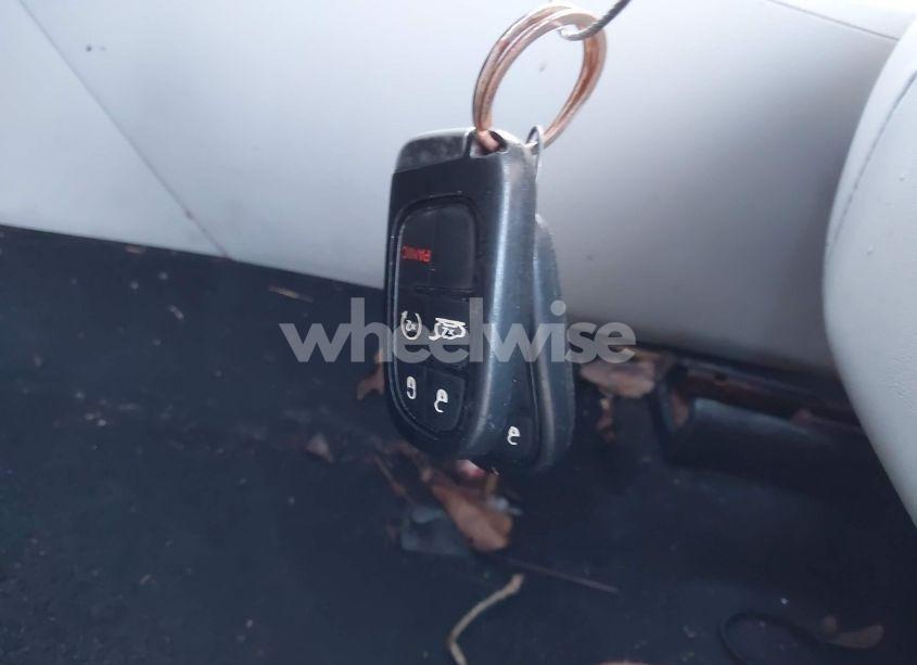 Photo 11 of 2020 Jeep Cherokee LIMITED FWD (VIN 1C4PJLDB0LD592408)