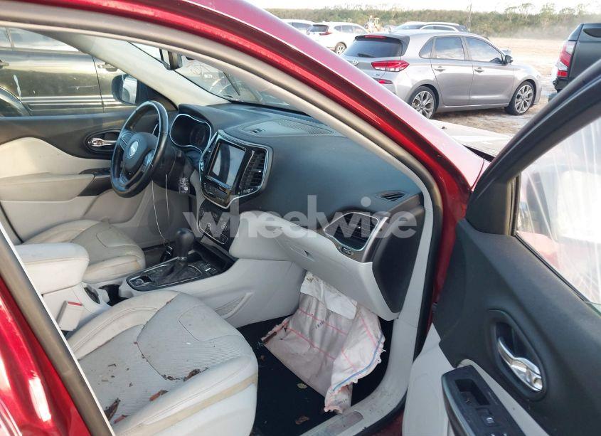 Photo 5 of 2020 Jeep Cherokee LIMITED FWD (VIN 1C4PJLDB0LD592408)