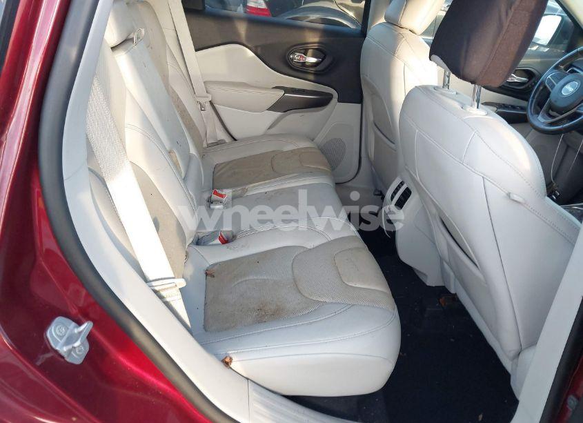 Photo 8 of 2020 Jeep Cherokee LIMITED FWD (VIN 1C4PJLDB0LD592408)