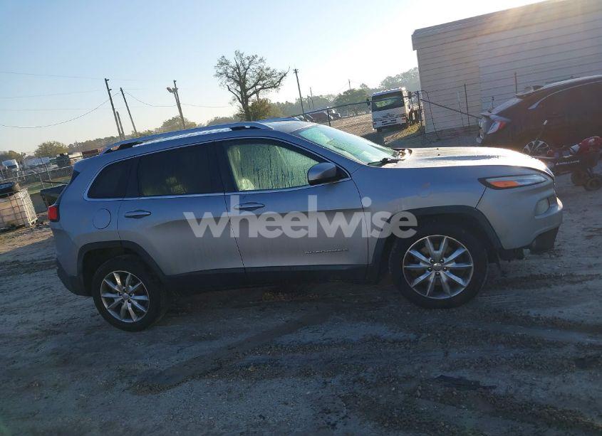 Photo 13 of 2015 Jeep Cherokee LIMITED (VIN 1C4PJLDB1FW517970)