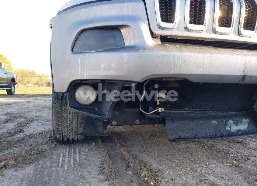 Photo 17 of 2015 Jeep Cherokee LIMITED (VIN 1C4PJLDB1FW517970)
