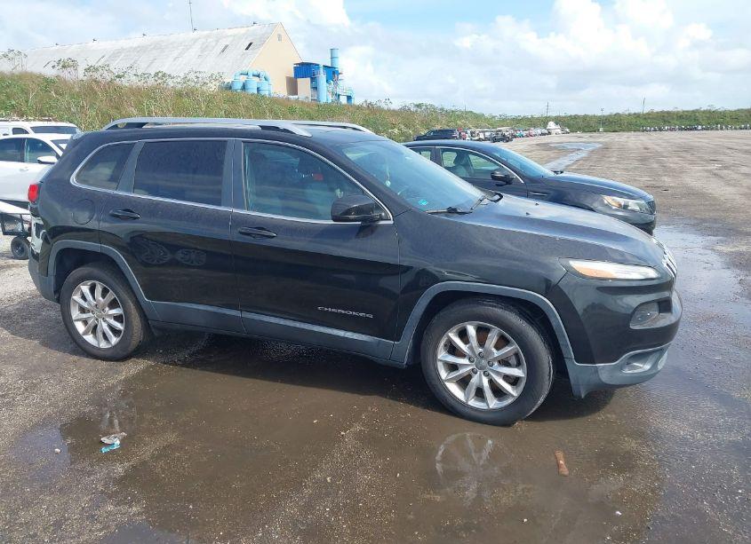 Photo 13 of 2015 Jeep Cherokee LIMITED (VIN 1C4PJLDB1FW731387)