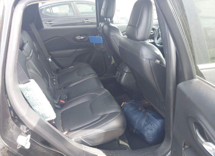 Photo 8 of 2015 Jeep Cherokee LIMITED (VIN 1C4PJLDB1FW731387)