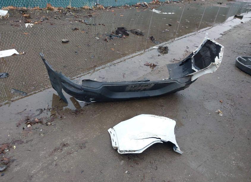 Photo 12 of 2016 Jeep Cherokee LIMITED (VIN 1C4PJLDB1GW135911)