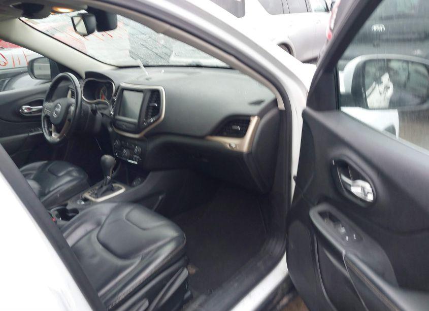 Photo 5 of 2016 Jeep Cherokee LIMITED (VIN 1C4PJLDB1GW135911)