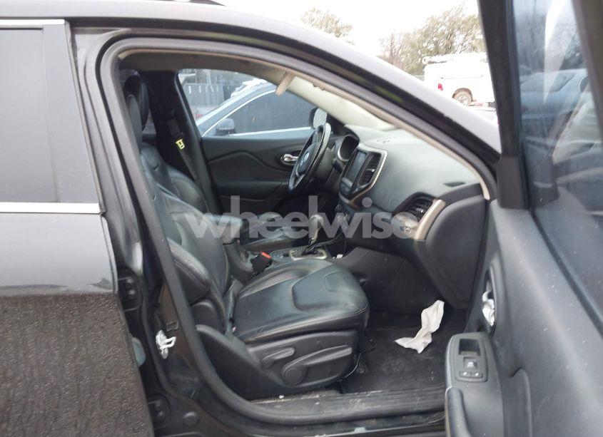 Photo 5 of 2016 Jeep Cherokee LIMITED (VIN 1C4PJLDB1GW136380)