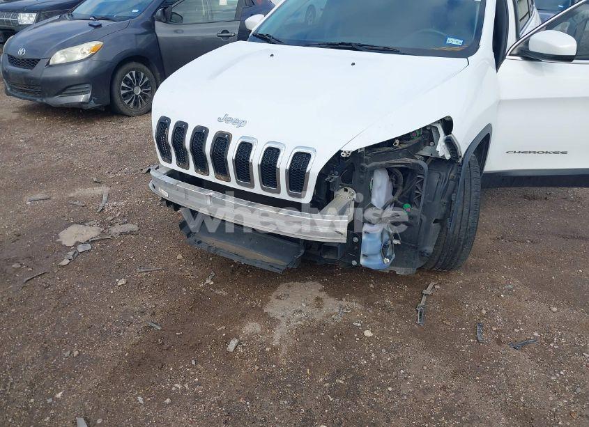 Photo 5 of 2016 Jeep Cherokee LIMITED (VIN 1C4PJLDB1GW273271)