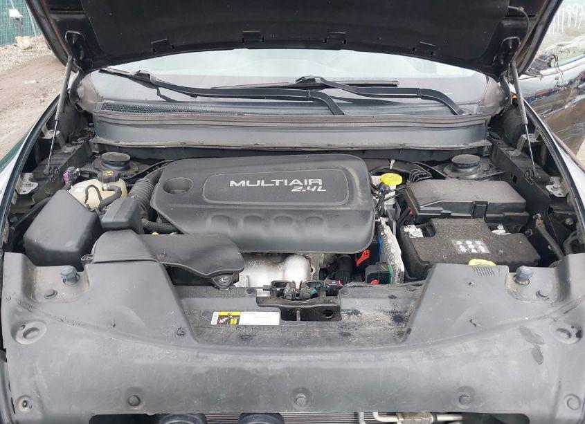 Photo 10 of 2018 Jeep Cherokee LIMITED FWD (VIN 1C4PJLDB1JD580510)