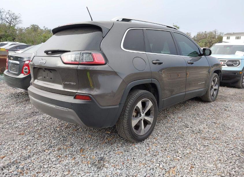Photo 4 of 2019 Jeep Cherokee LIMITED FWD (VIN 1C4PJLDB1KD402839)