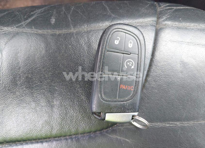 Photo 11 of 2014 Jeep Cherokee LIMITED (VIN 1C4PJLDB2EW173791)