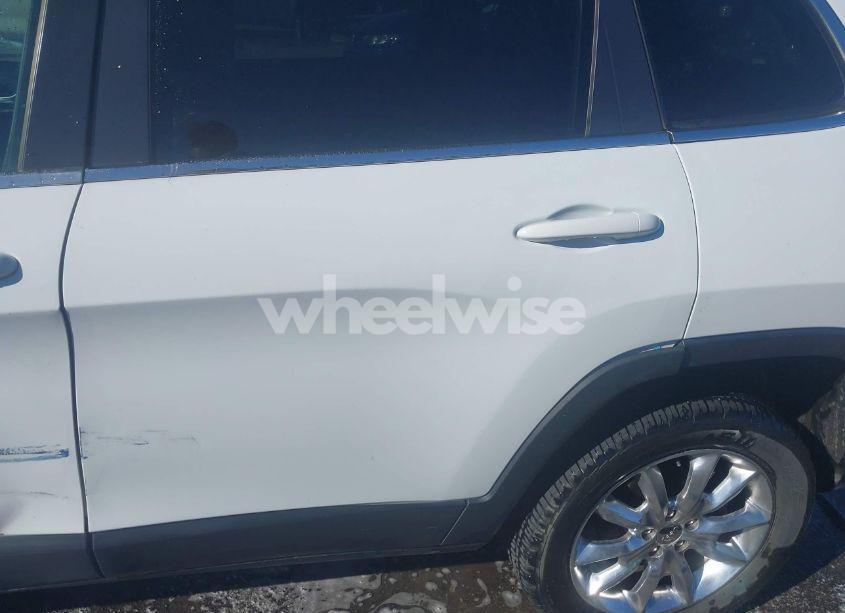 Photo 19 of 2014 Jeep Cherokee LIMITED (VIN 1C4PJLDB2EW261580)