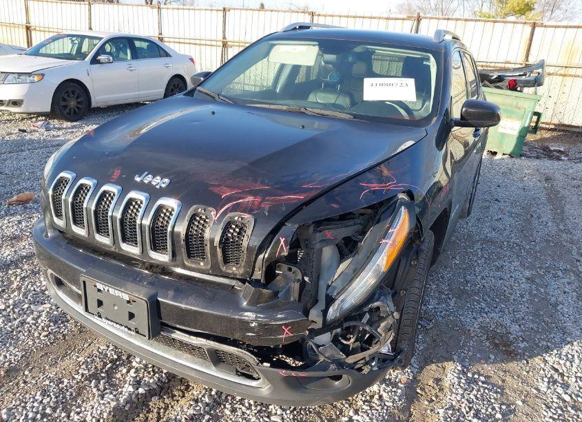 Photo 2 of 2015 Jeep Cherokee LIMITED (VIN 1C4PJLDB2FW781747)
