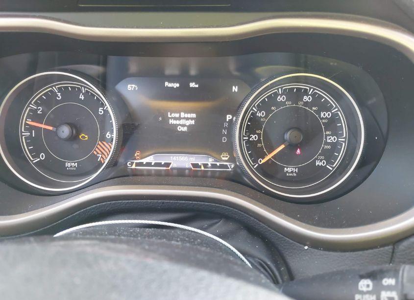 Photo 7 of 2015 Jeep Cherokee LIMITED (VIN 1C4PJLDB2FW781747)