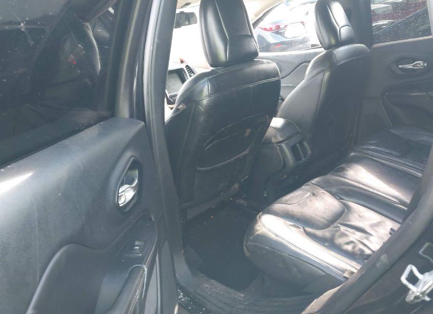 Photo 8 of 2016 Jeep Cherokee LIMITED (VIN 1C4PJLDB2GW229179)