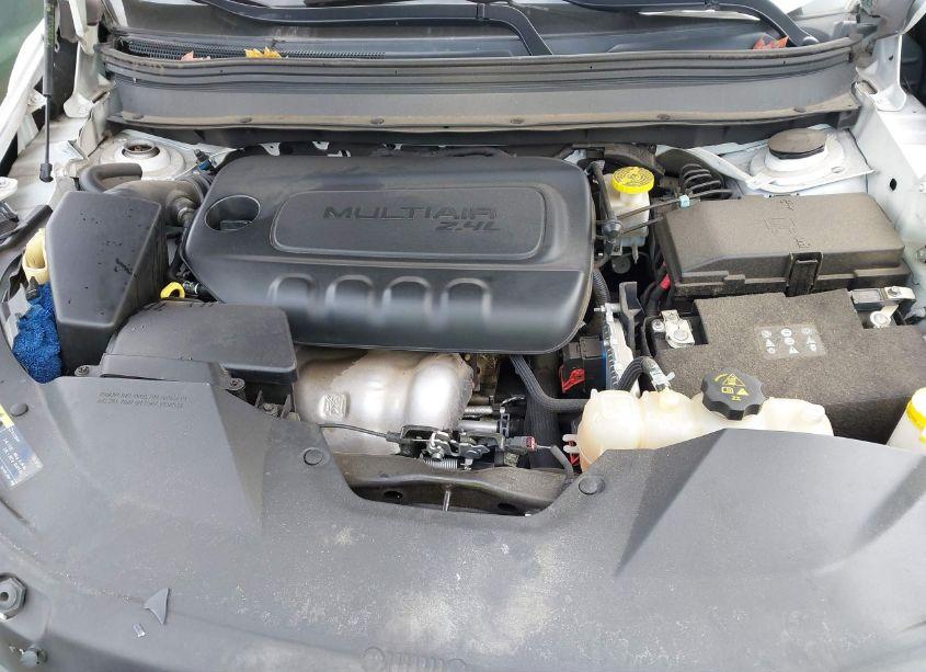 Photo 10 of 2019 Jeep Cherokee LIMITED FWD (VIN 1C4PJLDB2KD376395)