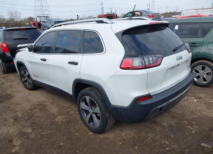 Photo 3 of 2019 Jeep Cherokee LIMITED FWD (VIN 1C4PJLDB2KD376395)