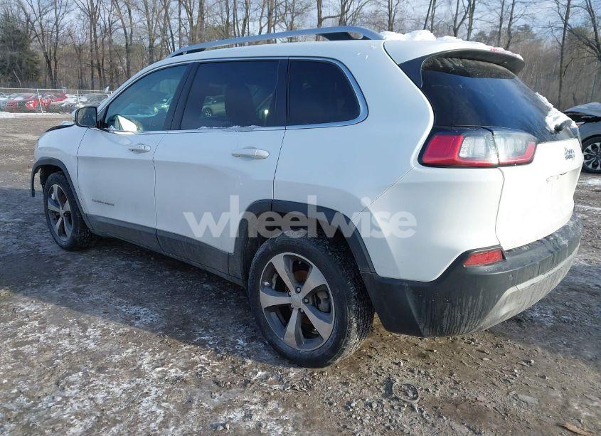 Photo 3 of 2020 Jeep Cherokee LIMITED FWD (VIN 1C4PJLDB2LD535210)