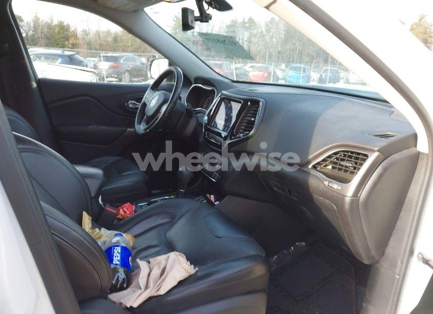 Photo 5 of 2020 Jeep Cherokee LIMITED FWD (VIN 1C4PJLDB2LD535210)