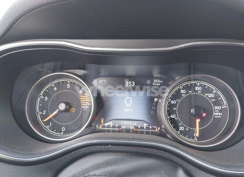 Photo 7 of 2020 Jeep Cherokee LIMITED FWD (VIN 1C4PJLDB2LD535210)