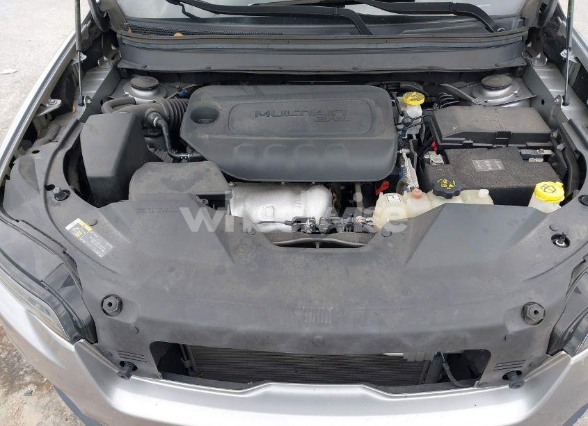 Photo 10 of 2020 Jeep Cherokee LIMITED FWD (VIN 1C4PJLDB2LD560723)