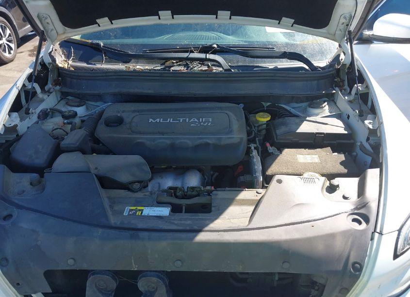 Photo 10 of 2014 Jeep Cherokee LIMITED (VIN 1C4PJLDB3EW157518)