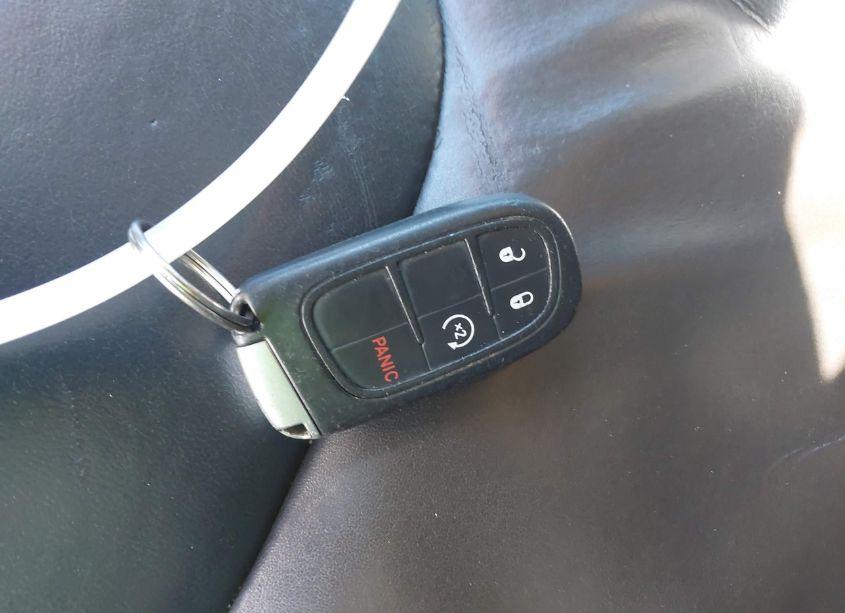 Photo 11 of 2014 Jeep Cherokee LIMITED (VIN 1C4PJLDB3EW157518)