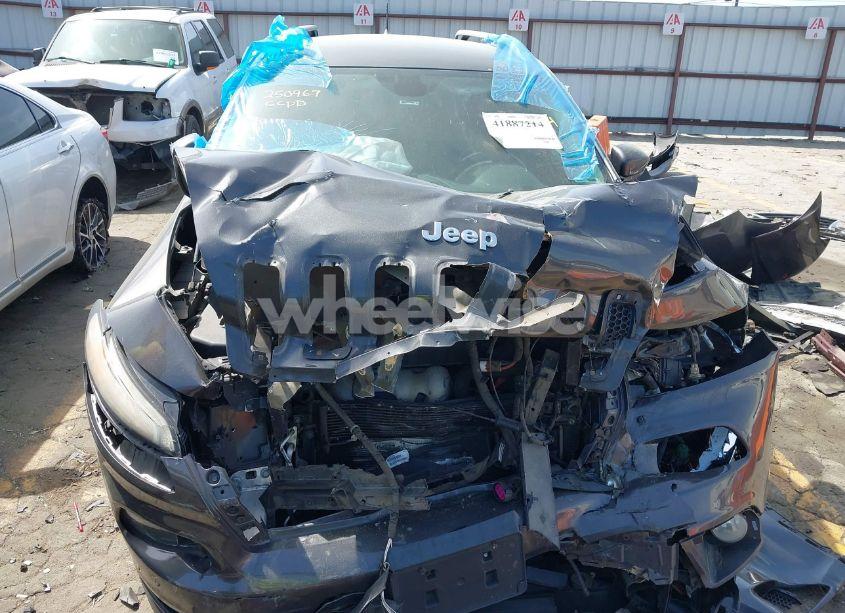 Photo 12 of 2014 Jeep Cherokee LIMITED (VIN 1C4PJLDB3EW305005)