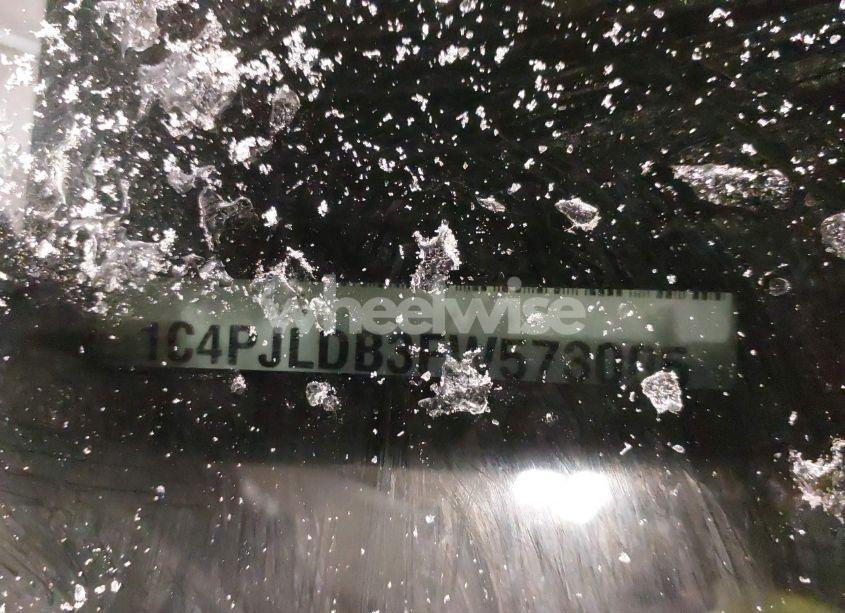 Photo 9 of 2015 Jeep Cherokee LIMITED (VIN 1C4PJLDB3FW573005)