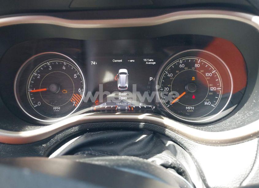 Photo 7 of 2015 Jeep Cherokee LIMITED (VIN 1C4PJLDB3FW753312)