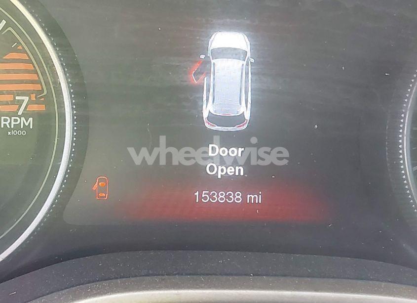 Photo 14 of 2016 Jeep Cherokee LIMITED (VIN 1C4PJLDB3GW256861)