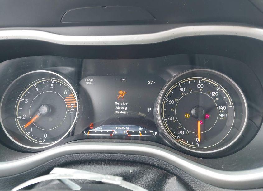 Photo 7 of 2016 Jeep Cherokee LIMITED (VIN 1C4PJLDB3GW373761)