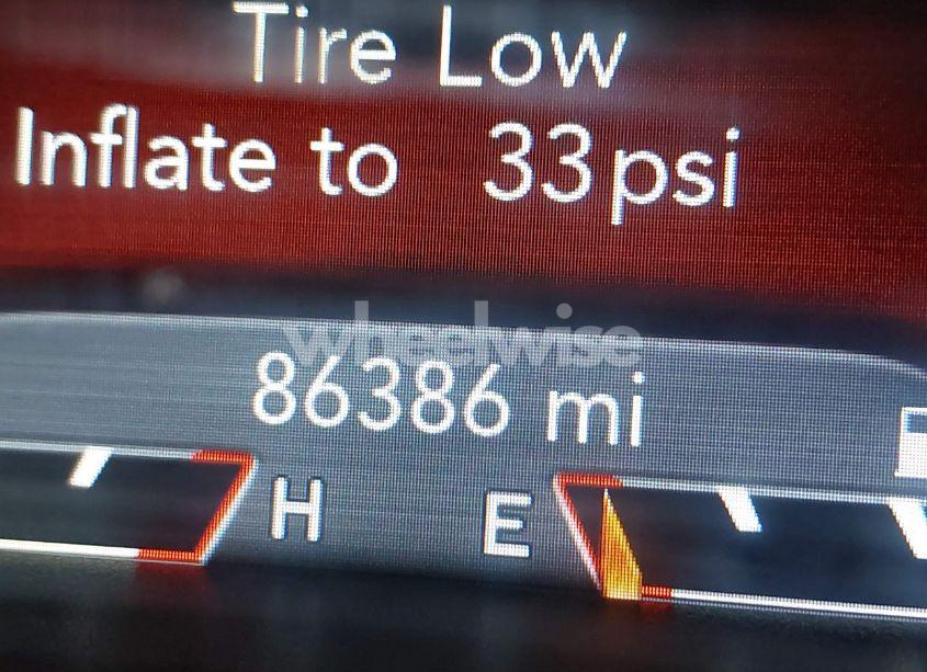 Photo 16 of 2019 Jeep Cherokee LIMITED FWD (VIN 1C4PJLDB3KD416127)