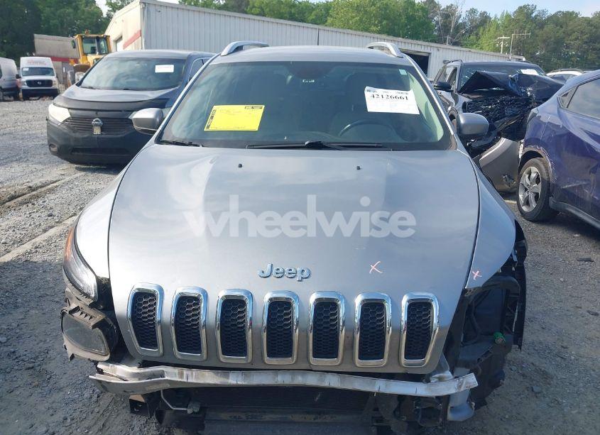 Photo 13 of 2016 Jeep Cherokee LIMITED (VIN 1C4PJLDB4GW249496)