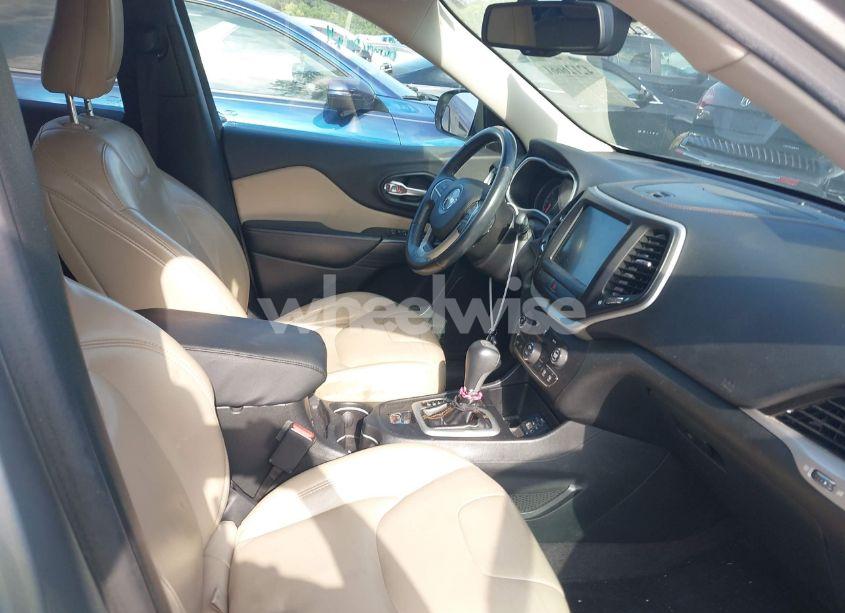 Photo 5 of 2016 Jeep Cherokee LIMITED (VIN 1C4PJLDB4GW249496)