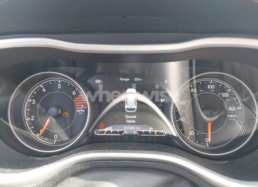 Photo 7 of 2016 Jeep Cherokee LIMITED (VIN 1C4PJLDB4GW249496)