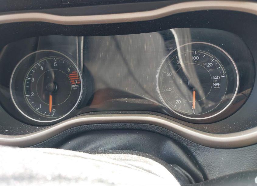 Photo 15 of 2018 Jeep Cherokee LIMITED FWD (VIN 1C4PJLDB4JD577519)