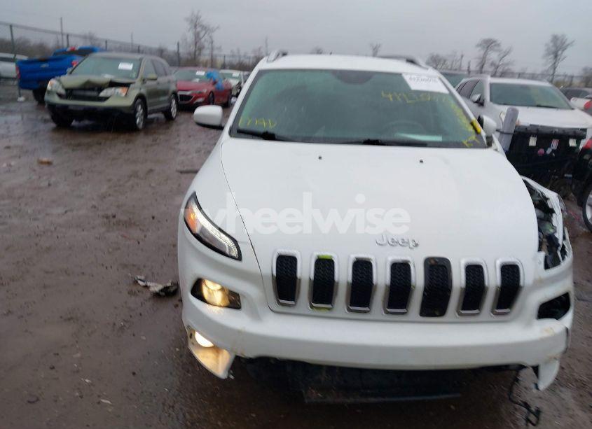 Photo 12 of 2015 Jeep Cherokee LIMITED (VIN 1C4PJLDB5FW566380)